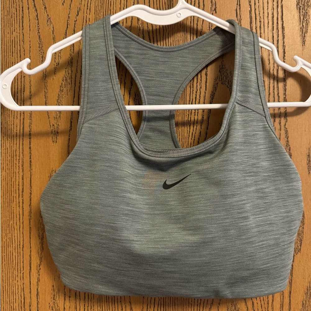 Nike women’s sports bra